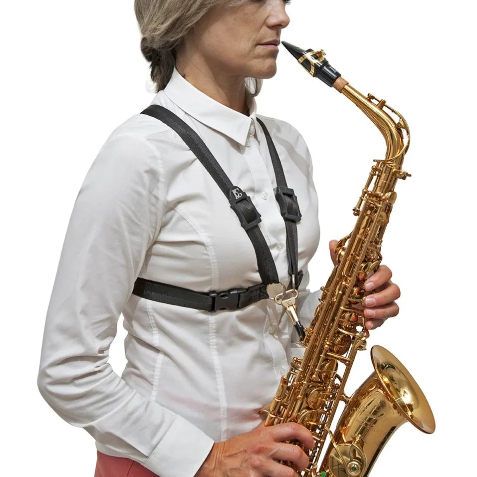 The BG France S41MSH saxophone harness on a woman