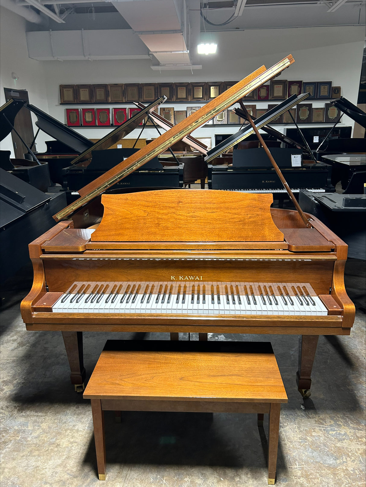 Used Kawai KG-2E 5' 10" Walnut Satin Grand Piano