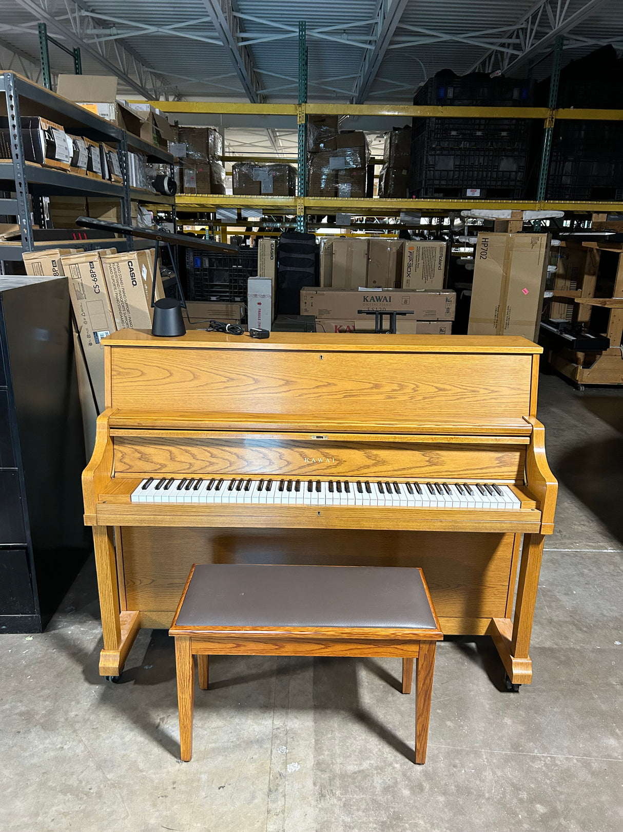 Used Kawai UST-8 45" Oak Upright Piano