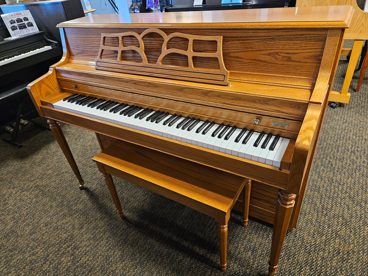 Used Kawai 503M 43" Oak Satin Console Piano