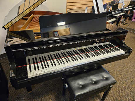 Used Kawai GM10 5' Ebony Polish Baby Grand Piano with the bench 