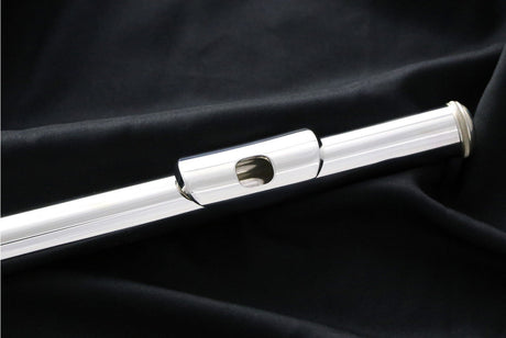 Close-up of Azumi AZ3 Flute Lip Plate