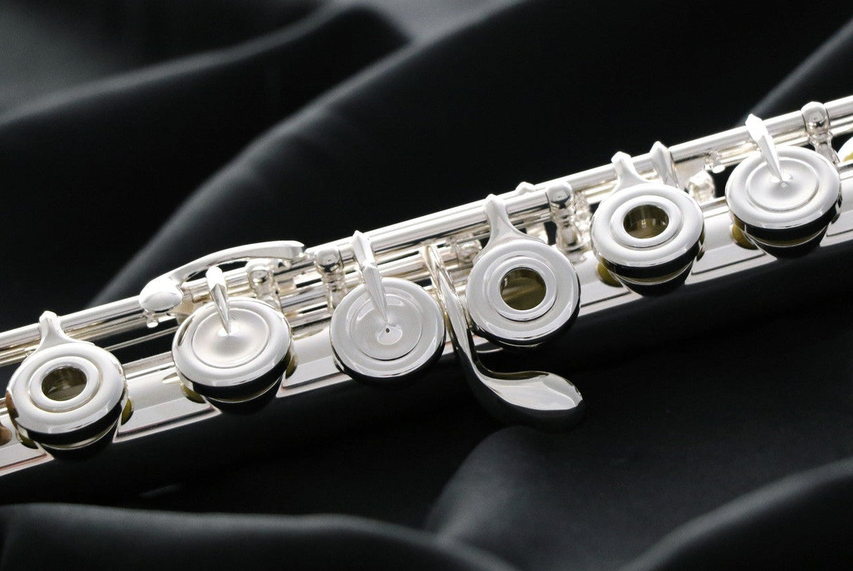 Keys on Azumi AZ3 Flute