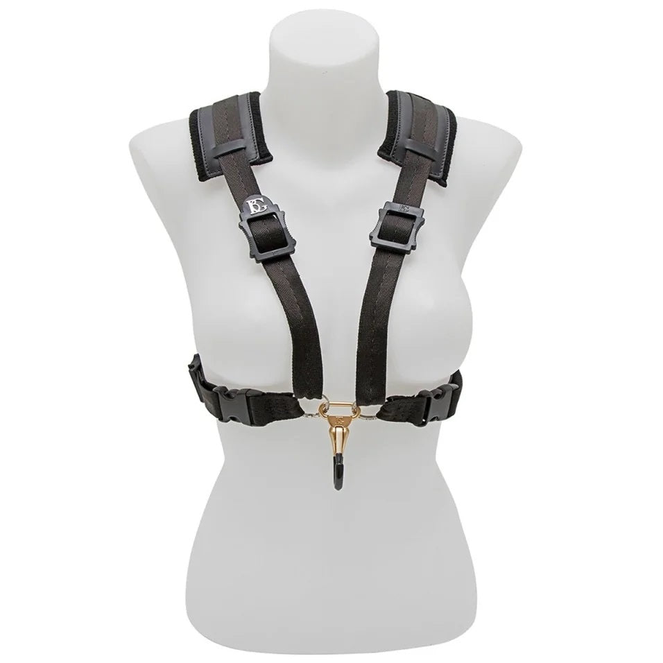 The BG France S41CMSH harness on a female mannequin