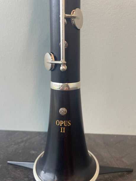 Consignment Bb Leblanc Opus II Clarinet - close up of the engraving on the bell