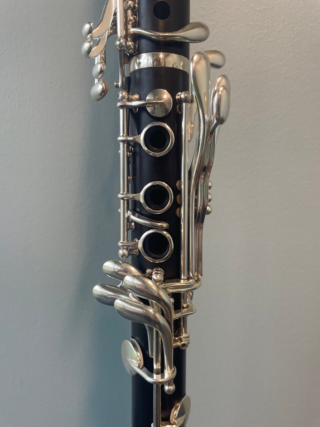 Consignment Bb Leblanc Opus II Clarinet - close up of the keys on the lower joint