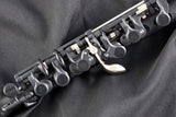 Guo Grenaditte Piccolo - close up of the keys on the body