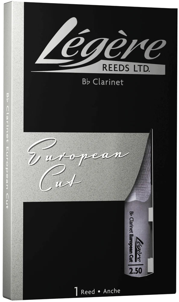 The Legere European Cut synthetic Bb clarinet reed in its packaging