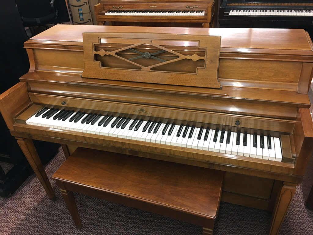 vintage wurlitzer upright piano